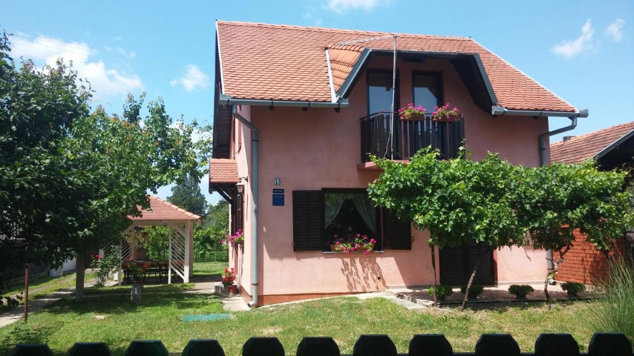 Holiday Home Stef Dalj Εξωτερικό φωτογραφία